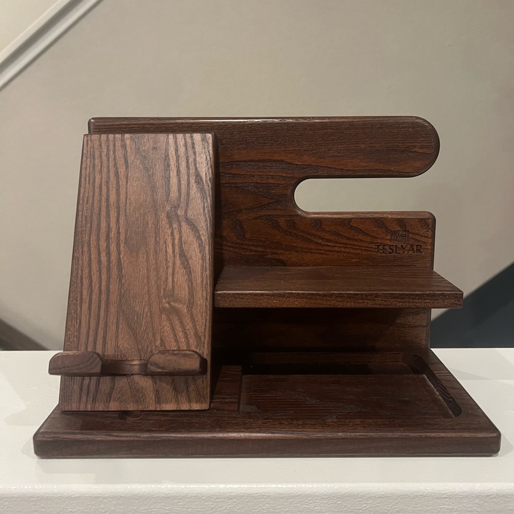 TESLYAR Wood Phone Docking Station  - Desktop or Nightstand Organizer